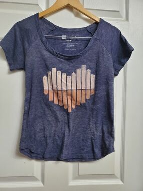 GAP + Threadless Navy Graphic 'City Love' Tee - SIZE XS